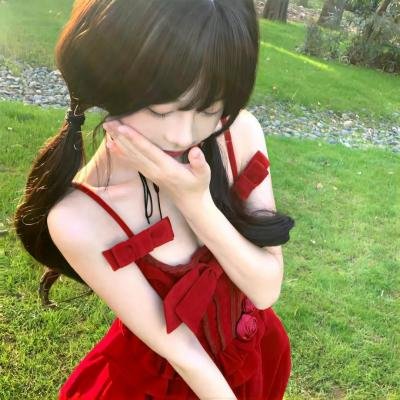 泡澡少女!